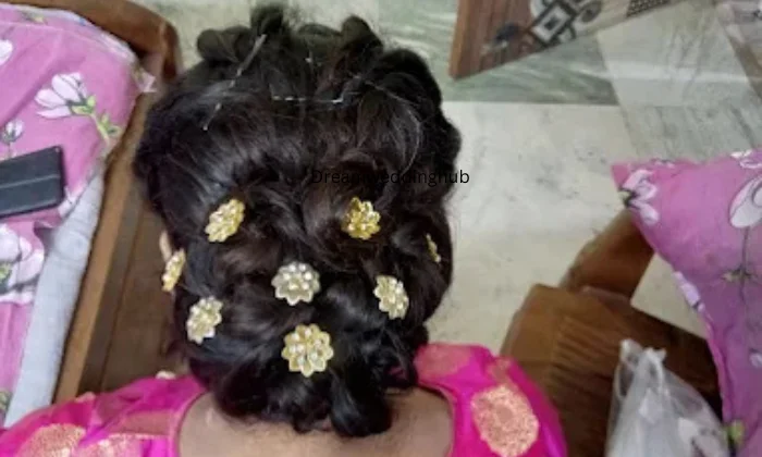 Jyoti female Salon  Academy